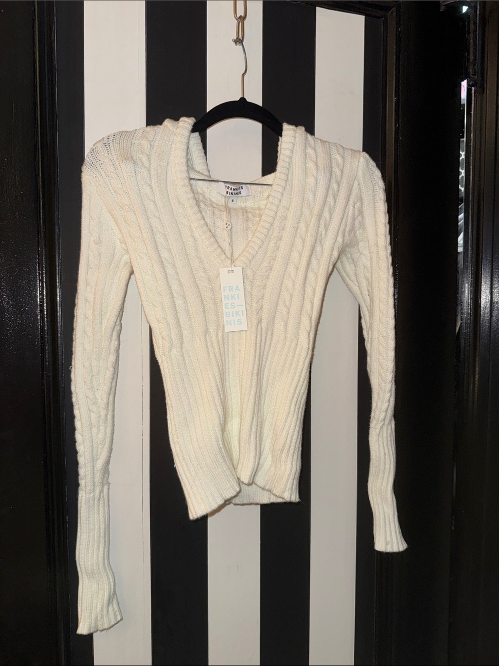 Frankie’s Bikinis Cream Cable Knit V-Neck hooded sweater